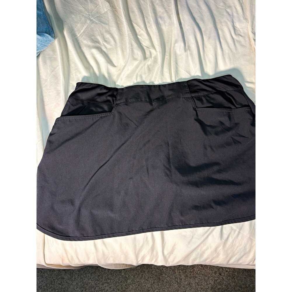 Magellan Outdoors Women's XL Black Athletic Fishing Skort Activewear Pockets